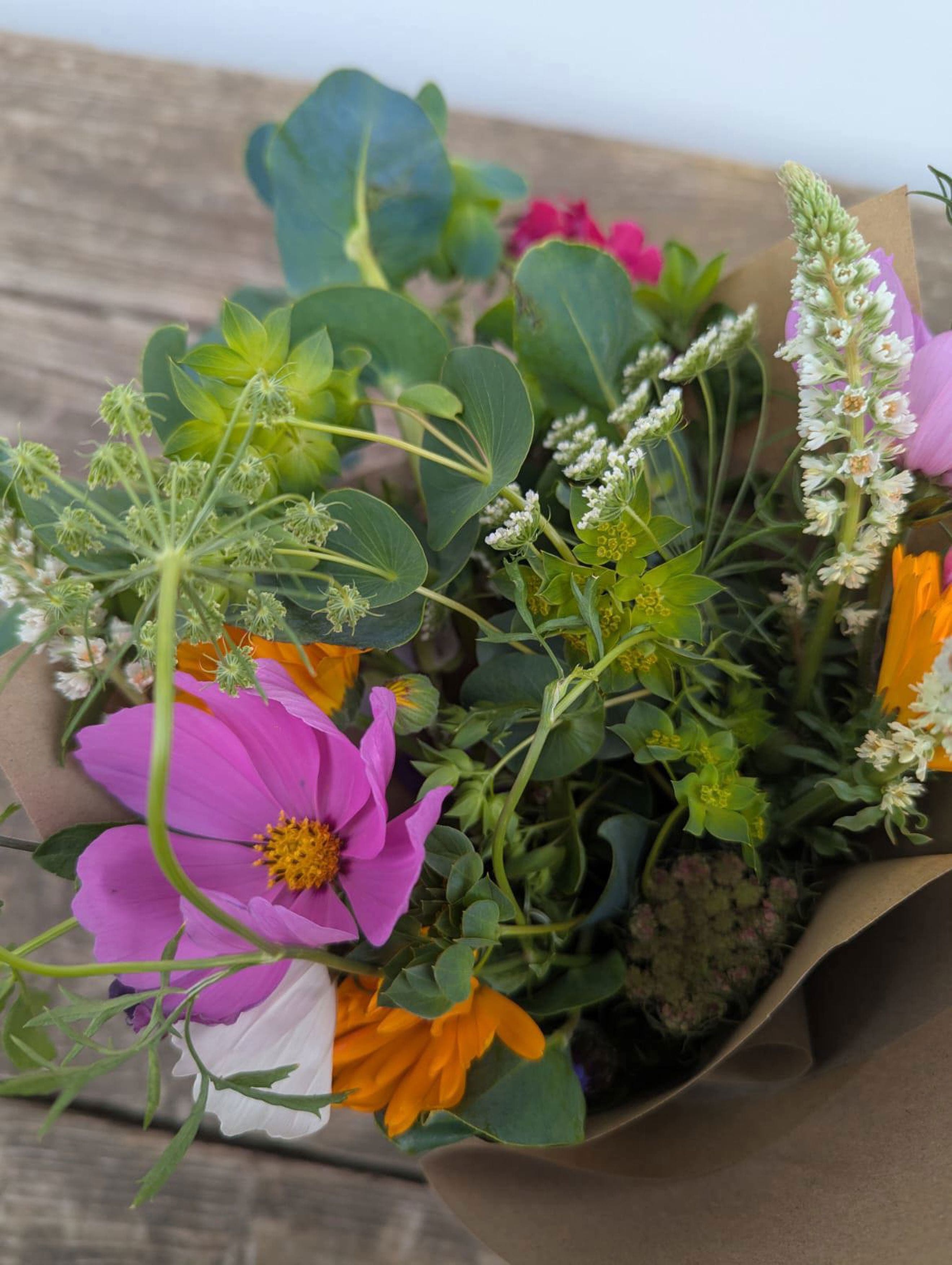 Seasonal Flower Bunch